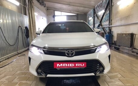Toyota Camry, 2016 год, 2 450 000 рублей, 17 фотография