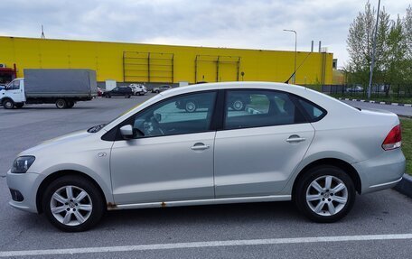 Volkswagen Polo VI (EU Market), 2010 год, 595 000 рублей, 9 фотография