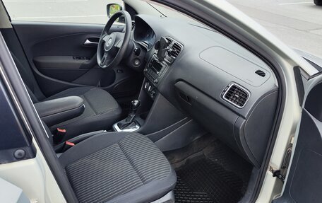 Volkswagen Polo VI (EU Market), 2010 год, 595 000 рублей, 10 фотография