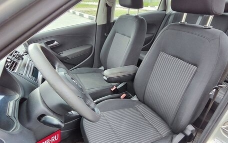 Volkswagen Polo VI (EU Market), 2010 год, 595 000 рублей, 11 фотография