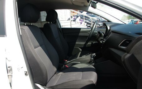 Hyundai Solaris II рестайлинг, 2017 год, 1 289 000 рублей, 10 фотография