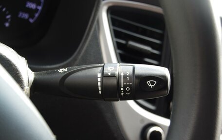 Hyundai Solaris II рестайлинг, 2017 год, 1 289 000 рублей, 15 фотография