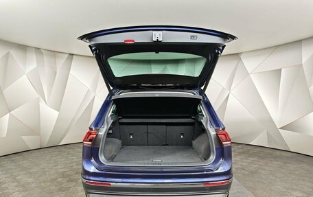 Volkswagen Tiguan II, 2017 год, 2 095 000 рублей, 11 фотография
