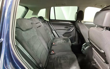 Volkswagen Tiguan II, 2017 год, 2 095 000 рублей, 15 фотография
