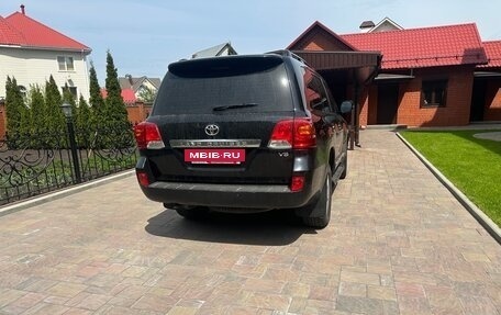 Toyota Land Cruiser 200, 2013 год, 5 350 000 рублей, 2 фотография