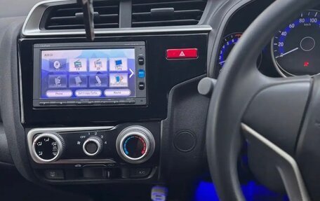 Honda Fit III, 2016 год, 1 150 000 рублей, 8 фотография