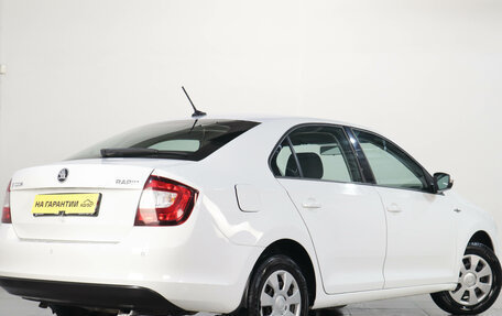 Skoda Rapid I, 2018 год, 1 379 000 рублей, 7 фотография