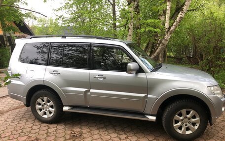 Mitsubishi Pajero IV, 2011 год, 1 711 000 рублей, 3 фотография