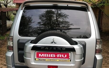 Mitsubishi Pajero IV, 2011 год, 1 711 000 рублей, 5 фотография