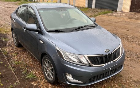 KIA Rio III рестайлинг, 2013 год, 875 000 рублей, 1 фотография