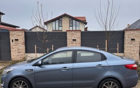 KIA Rio III рестайлинг, 2013 год, 875 000 рублей, 2 фотография
