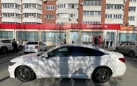 Honda Accord IX рестайлинг, 2020 год, 2 320 000 рублей, 5 фотография