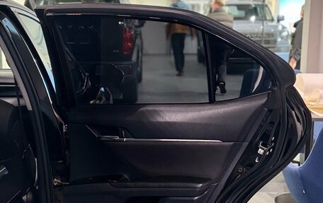 Toyota Camry, 2022 год, 2 730 000 рублей, 10 фотография