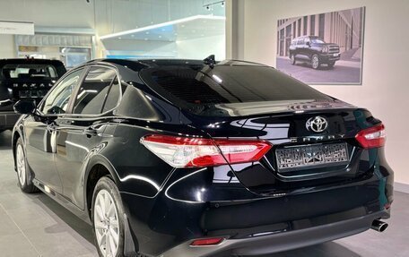 Toyota Camry, 2022 год, 2 730 000 рублей, 5 фотография