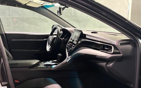 Toyota Camry, 2022 год, 2 730 000 рублей, 9 фотография