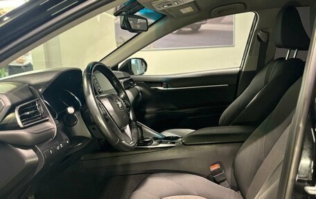 Toyota Camry, 2022 год, 2 730 000 рублей, 16 фотография