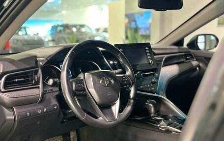 Toyota Camry, 2022 год, 2 730 000 рублей, 17 фотография
