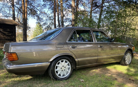 Mercedes-Benz S-Класс, 1987 год, 1 350 000 рублей, 3 фотография