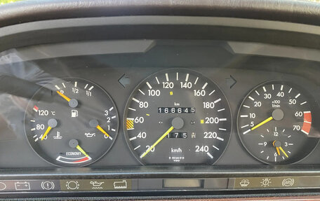Mercedes-Benz S-Класс, 1987 год, 1 350 000 рублей, 13 фотография