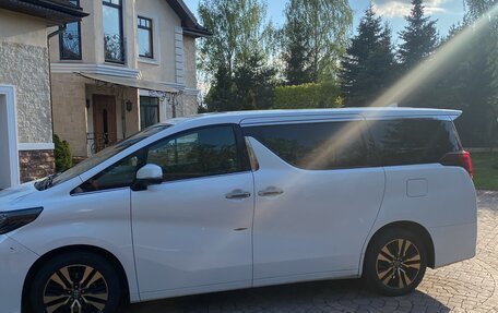 Toyota Alphard III, 2021 год, 6 100 000 рублей, 4 фотография
