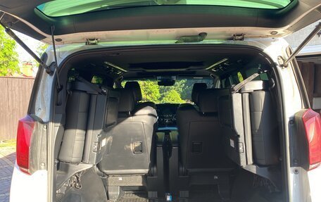 Toyota Alphard III, 2021 год, 6 100 000 рублей, 11 фотография