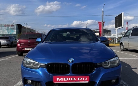 BMW 3 серия, 2018 год, 3 100 000 рублей, 3 фотография