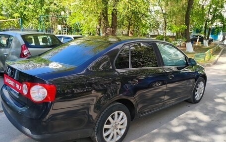 Volkswagen Jetta VI, 2007 год, 700 000 рублей, 5 фотография
