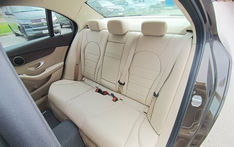 Mercedes-Benz C-Класс, 2017 год, 2 500 000 рублей, 13 фотография