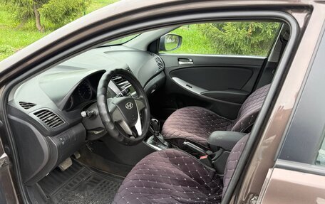 Hyundai Solaris II рестайлинг, 2016 год, 325 000 рублей, 10 фотография