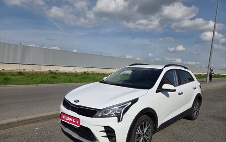 KIA Rio IV, 2021 год, 1 820 000 рублей, 1 фотография