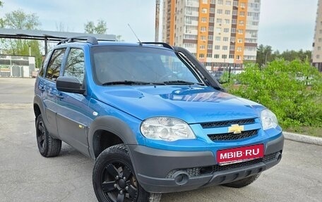 Chevrolet Niva I рестайлинг, 2016 год, 699 000 рублей, 1 фотография