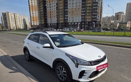 KIA Rio IV, 2021 год, 1 820 000 рублей, 2 фотография