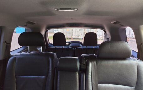 Toyota Highlander III, 2011 год, 1 800 000 рублей, 24 фотография