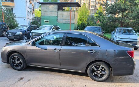 Toyota Camry, 2011 год, 1 600 000 рублей, 4 фотография
