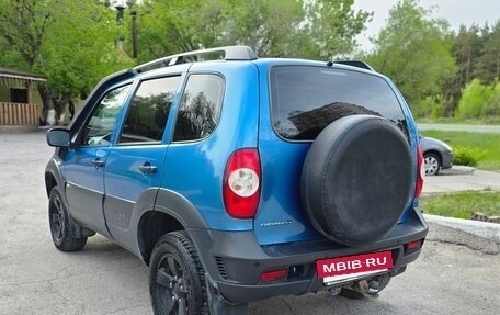 Chevrolet Niva I рестайлинг, 2016 год, 699 000 рублей, 5 фотография