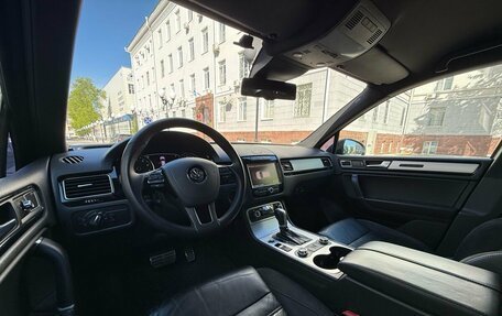 Volkswagen Touareg III, 2011 год, 2 399 999 рублей, 37 фотография