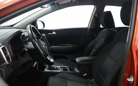 KIA Sportage IV рестайлинг, 2021 год, 2 549 000 рублей, 8 фотография