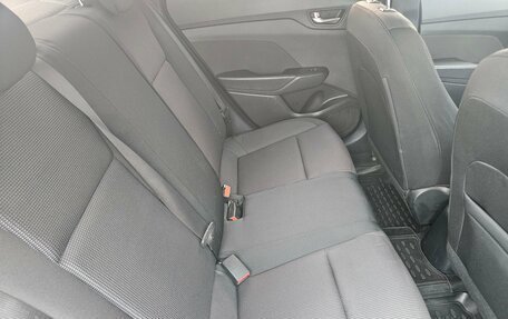 Hyundai Solaris II рестайлинг, 2018 год, 1 350 000 рублей, 10 фотография