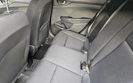 Hyundai Solaris II рестайлинг, 2018 год, 1 350 000 рублей, 11 фотография