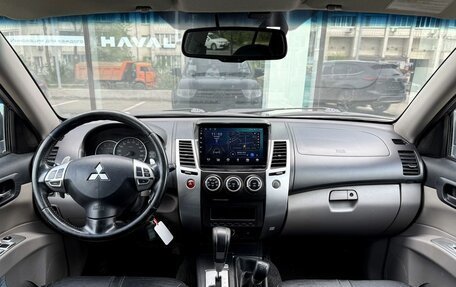 Mitsubishi Pajero Sport II рестайлинг, 2014 год, 1 590 000 рублей, 11 фотография