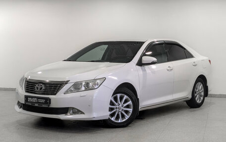 Toyota Camry, 2013 год, 1 750 000 рублей, 1 фотография