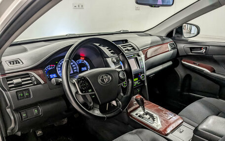 Toyota Camry, 2013 год, 1 750 000 рублей, 16 фотография