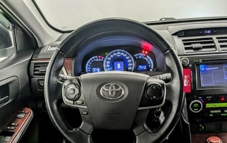 Toyota Camry, 2013 год, 1 750 000 рублей, 21 фотография