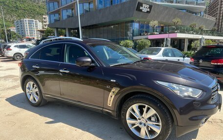 Infiniti QX70, 2014 год, 3 000 000 рублей, 4 фотография