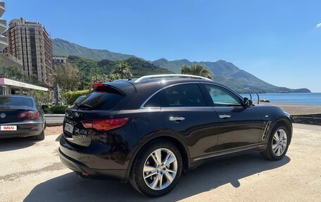 Infiniti QX70, 2014 год, 3 000 000 рублей, 5 фотография