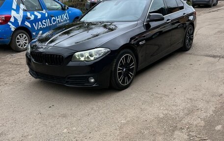 BMW 5 серия, 2016 год, 1 800 000 рублей, 13 фотография