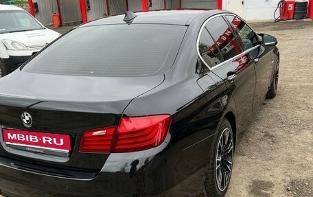 BMW 5 серия, 2016 год, 1 800 000 рублей, 16 фотография