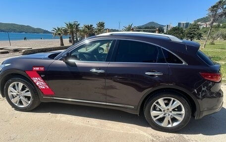 Infiniti QX70, 2014 год, 3 000 000 рублей, 8 фотография