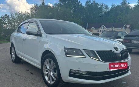 Skoda Octavia, 2019 год, 1 800 000 рублей, 2 фотография