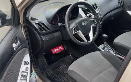 Hyundai Solaris II рестайлинг, 2012 год, 900 000 рублей, 2 фотография